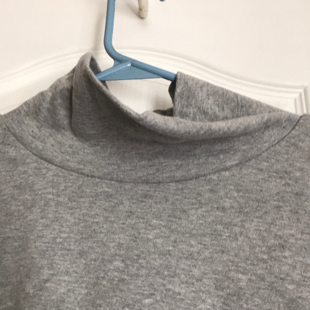 Grey turtle neck - Picture 3 of 5